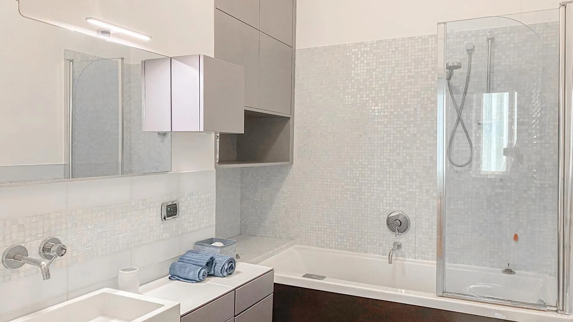 Apartment Mac Mahon Suite Milan Italy